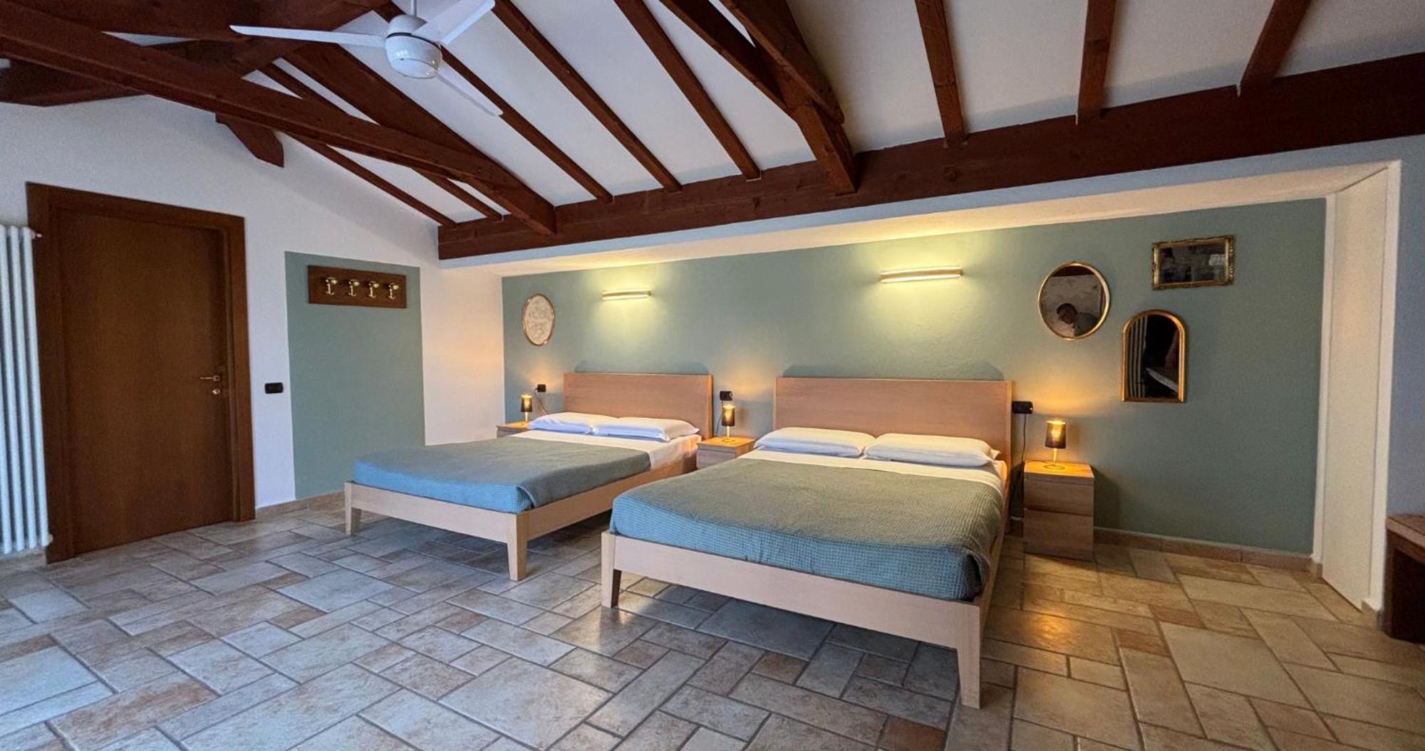 Casa Ceruti Bed & Breakfast Villa Guardia ภายนอก รูปภาพ